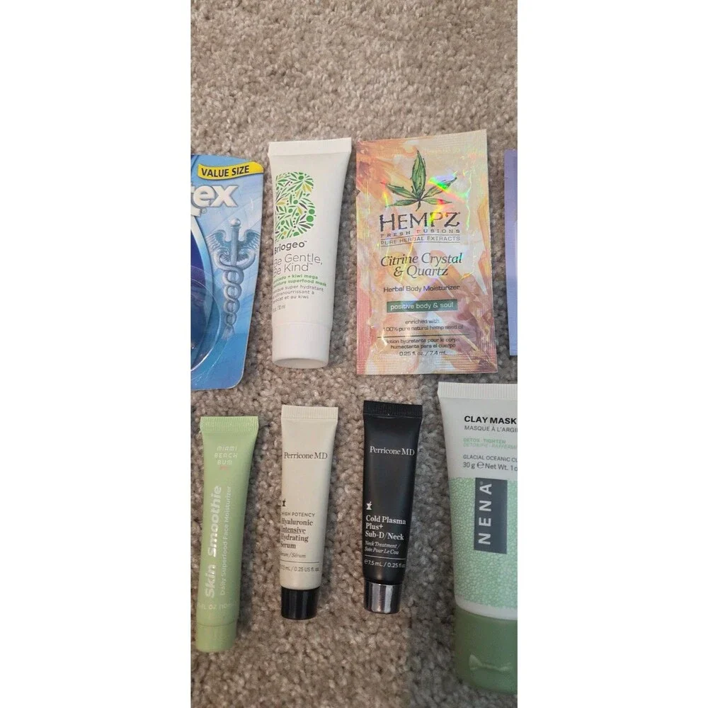 Skincare samples bundle